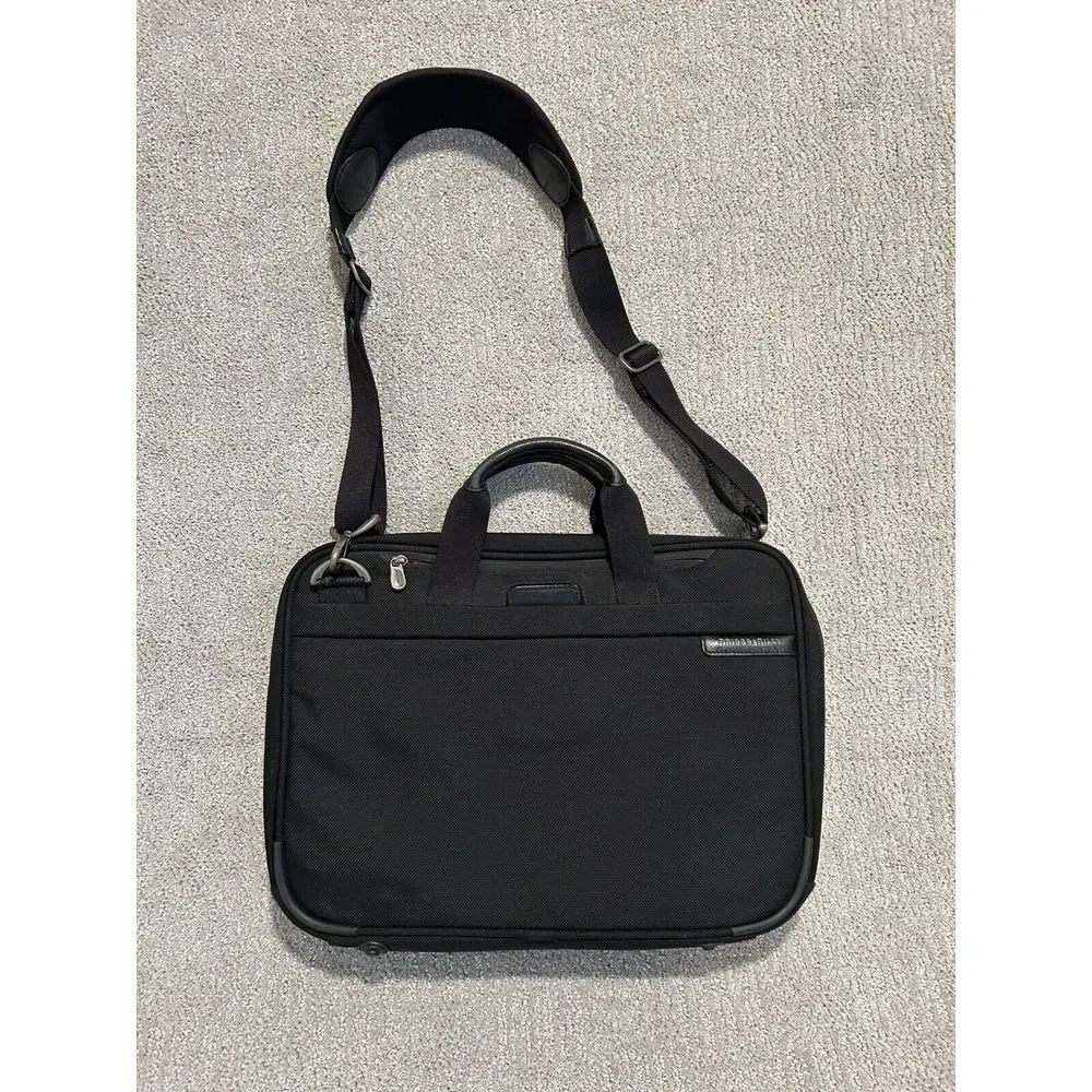 Briggs & Riley Travelware Expandable 17